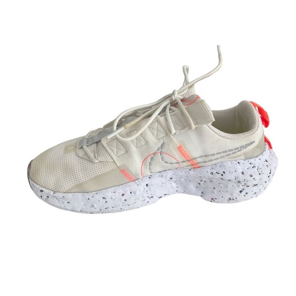 Nike Women's Crater Impact Shoes Wht/Orng/Slv. CW2386-100, Size 6 - Picture 3 of 9